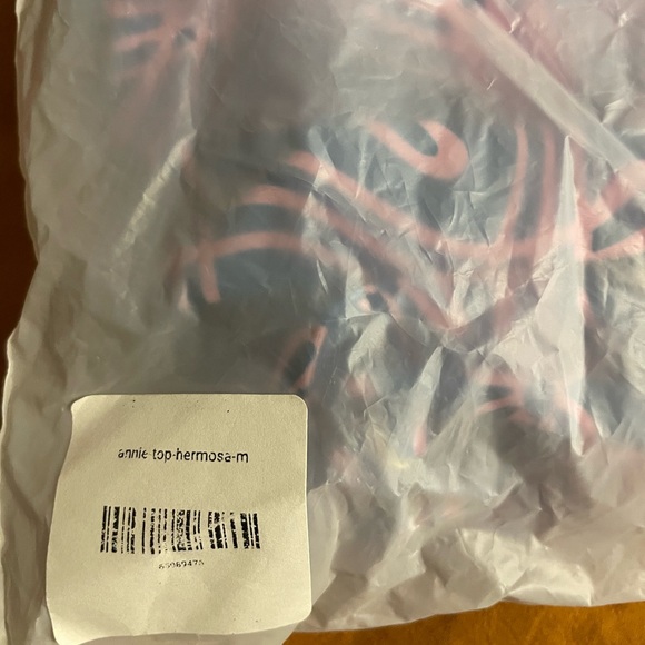 NWT Skatie Annie hermosa top size M - Picture 5 of 5